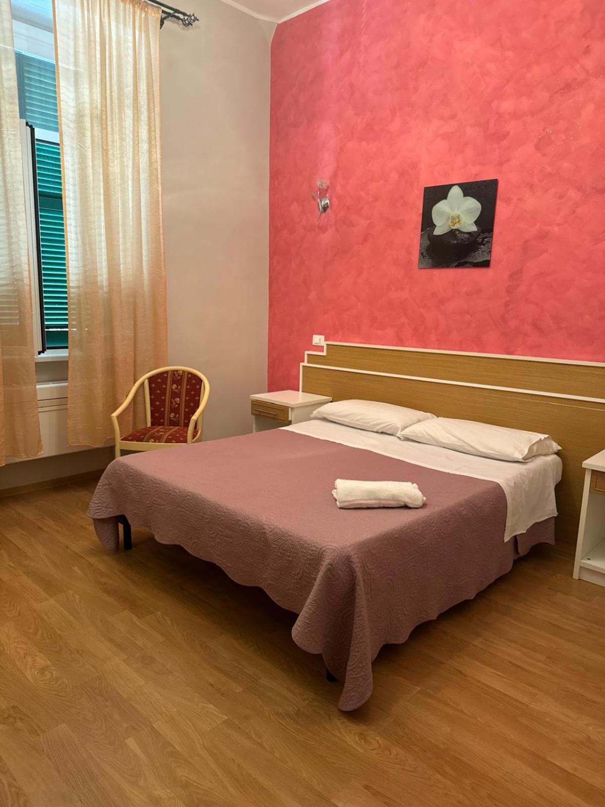 Trani B&T Rooms روما المظهر الخارجي الصورة